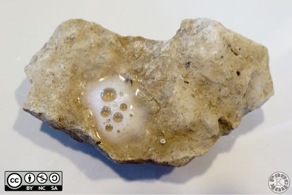 از بین بردن ساروج با اسید